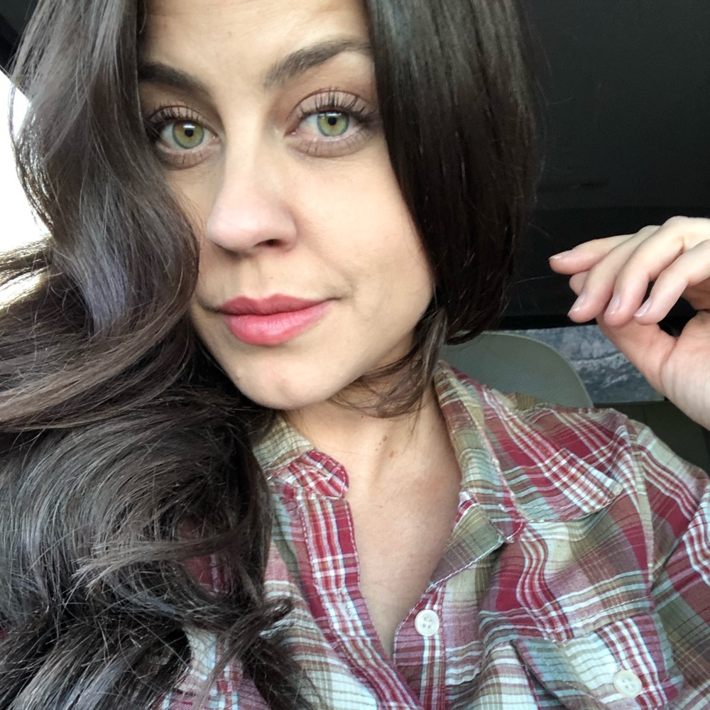 Meet your Posher, Nicole